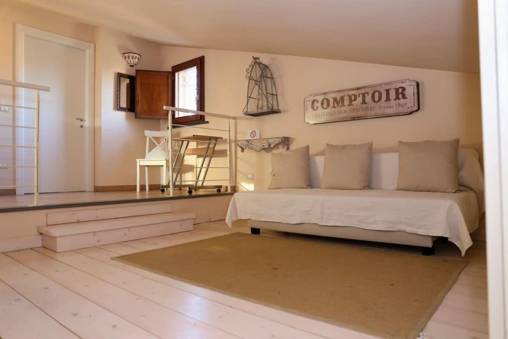 Sweet Home Tuscany Bientina Bagian luar foto