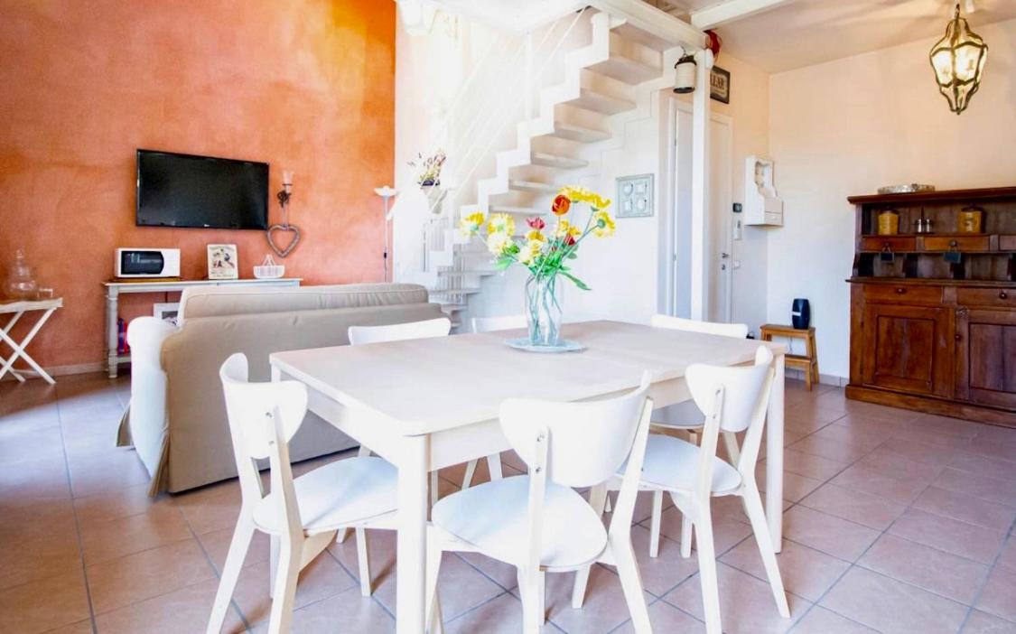 Sweet Home Tuscany Bientina Bagian luar foto